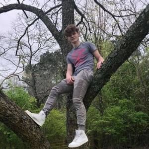 Meet your Posher, Clay